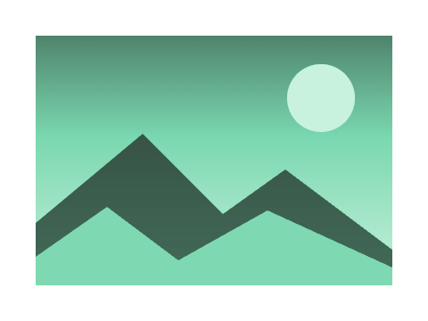 Mint Chip applied to a circle, a square and the letters Aa